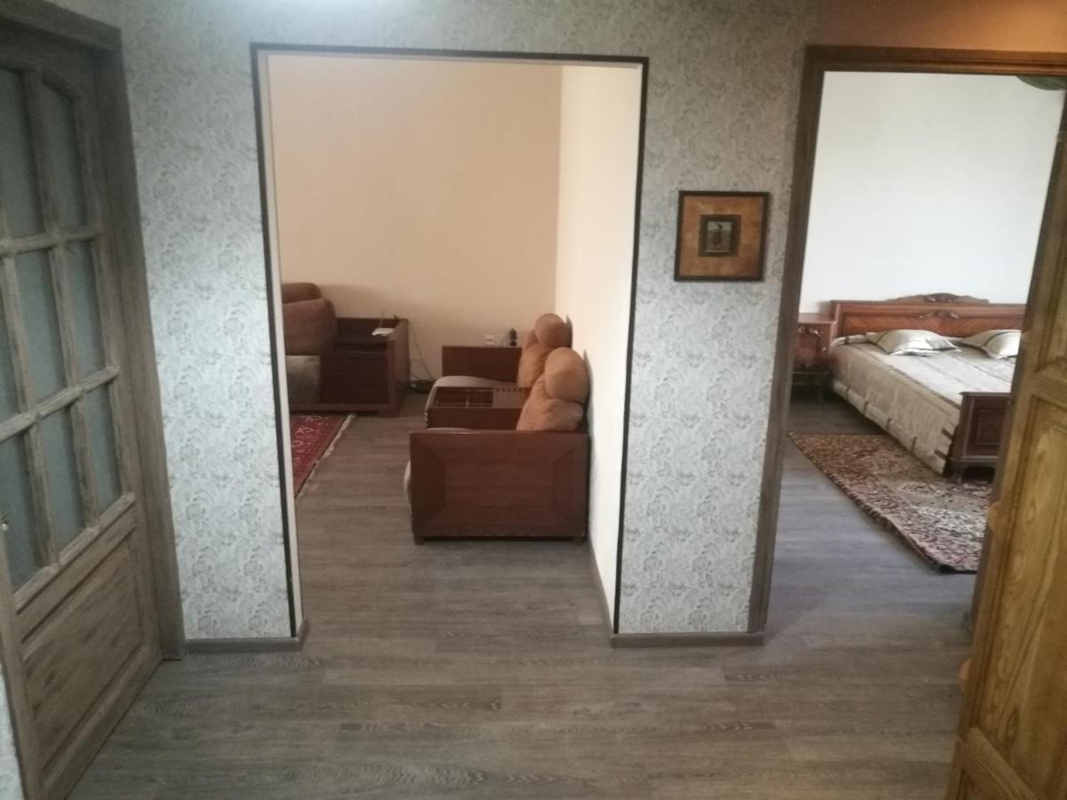 2 bed room Apartment in Center Апартамент в центре 3 комнаты Ташкент Екстер'єр фото